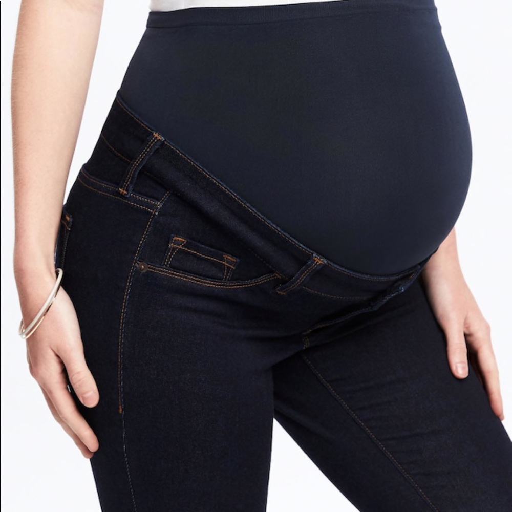 Old Navy Maternity Rockstar Jeans